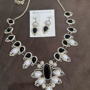 Kendra Scott Silver Black and White Necklace Set Tedi